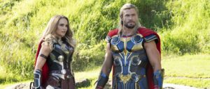 Thor em dose dupla em Thor Amor e Trovão